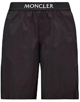 Moncler Black Solid Mid-Rise Straight Swim Shorts. I10912C0001053326999 Moncler Black Solid Mid-Rise Straight Swim Shorts. I10912C0001053326999
