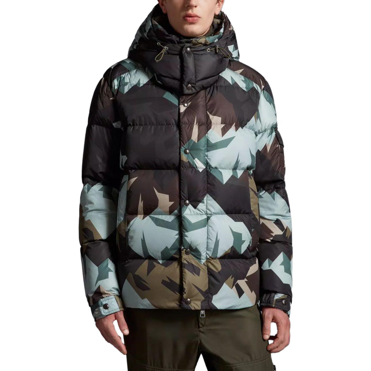 Moncler  Camo Short Down Jacket with Hood - Multicolor. I20911A000655970KS82 圖 4