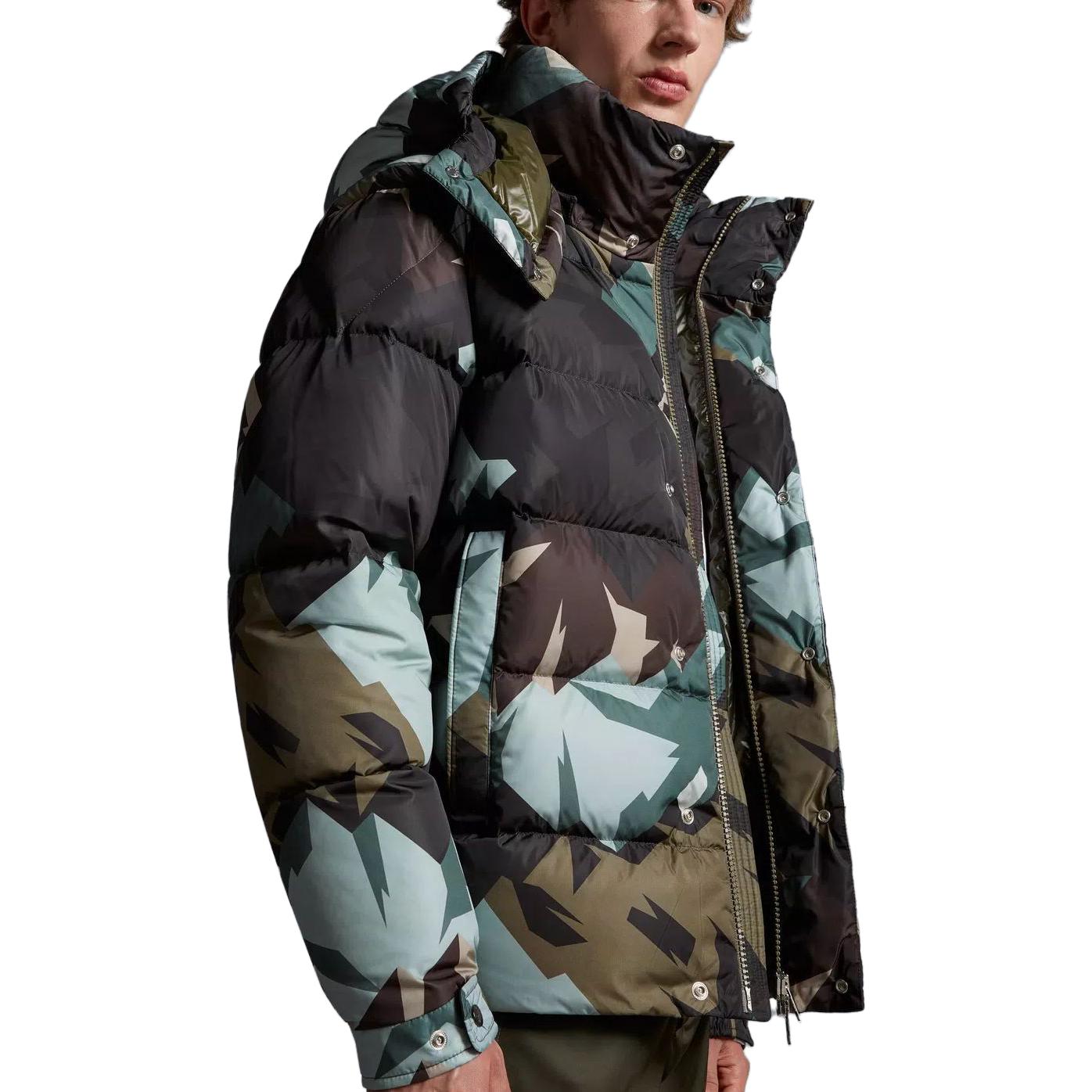 Moncler  Camo Short Down Jacket with Hood - Multicolor. I20911A000655970KS82 圖 5