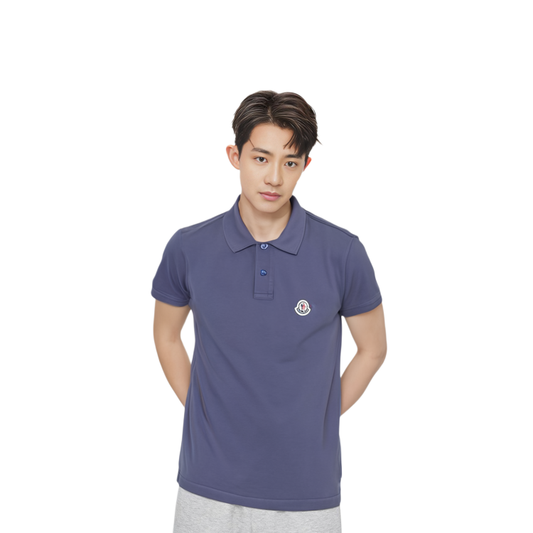 Shop Polo Moncler Casual Manga Corta Color Sólido con Parche de Logo. G109188A7211084673791