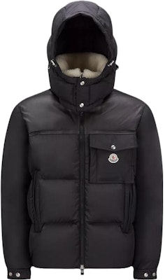 Moncler Down Jacket Short Style with Detachable Hood and Zipper. I20911A0009968352999 Order Moncler Down Jacket Short Style with Detachable Hood and Zipper. I20911A0009968352999