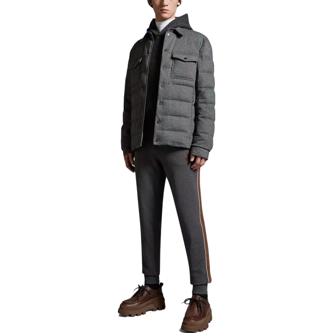 Lookbook Chaqueta de Plumas Ajustada de Manga Larga Gris Moncler. I20911A0008189A6J990