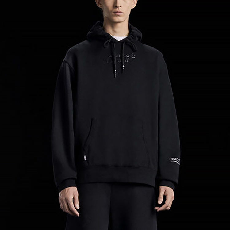 Shop 몽클레어 "쿨 앤 더 갱" 풀오버 맨투맨 블랙 F209U8G70910809F4999