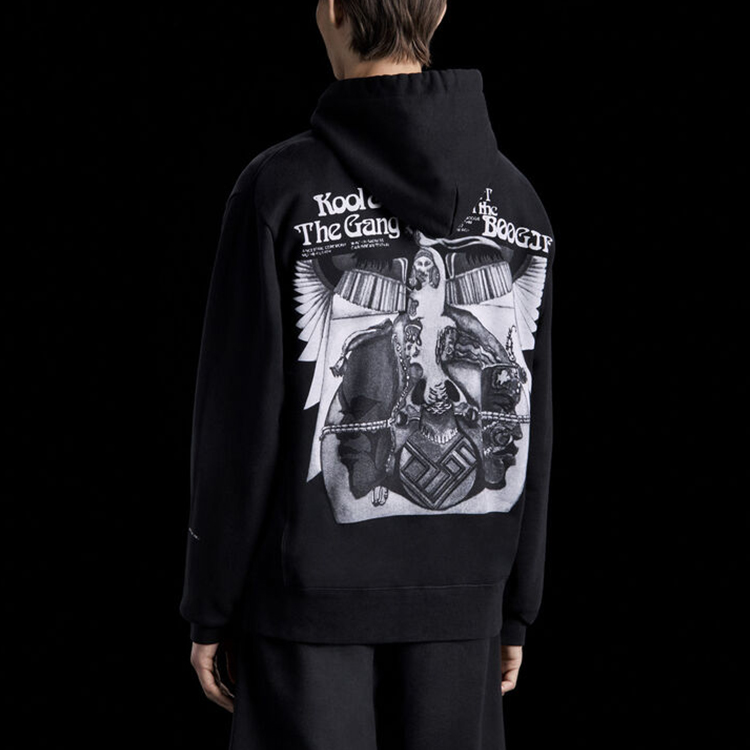 Purchase 몽클레어 "쿨 앤 더 갱" 풀오버 맨투맨 블랙 F209U8G70910809F4999