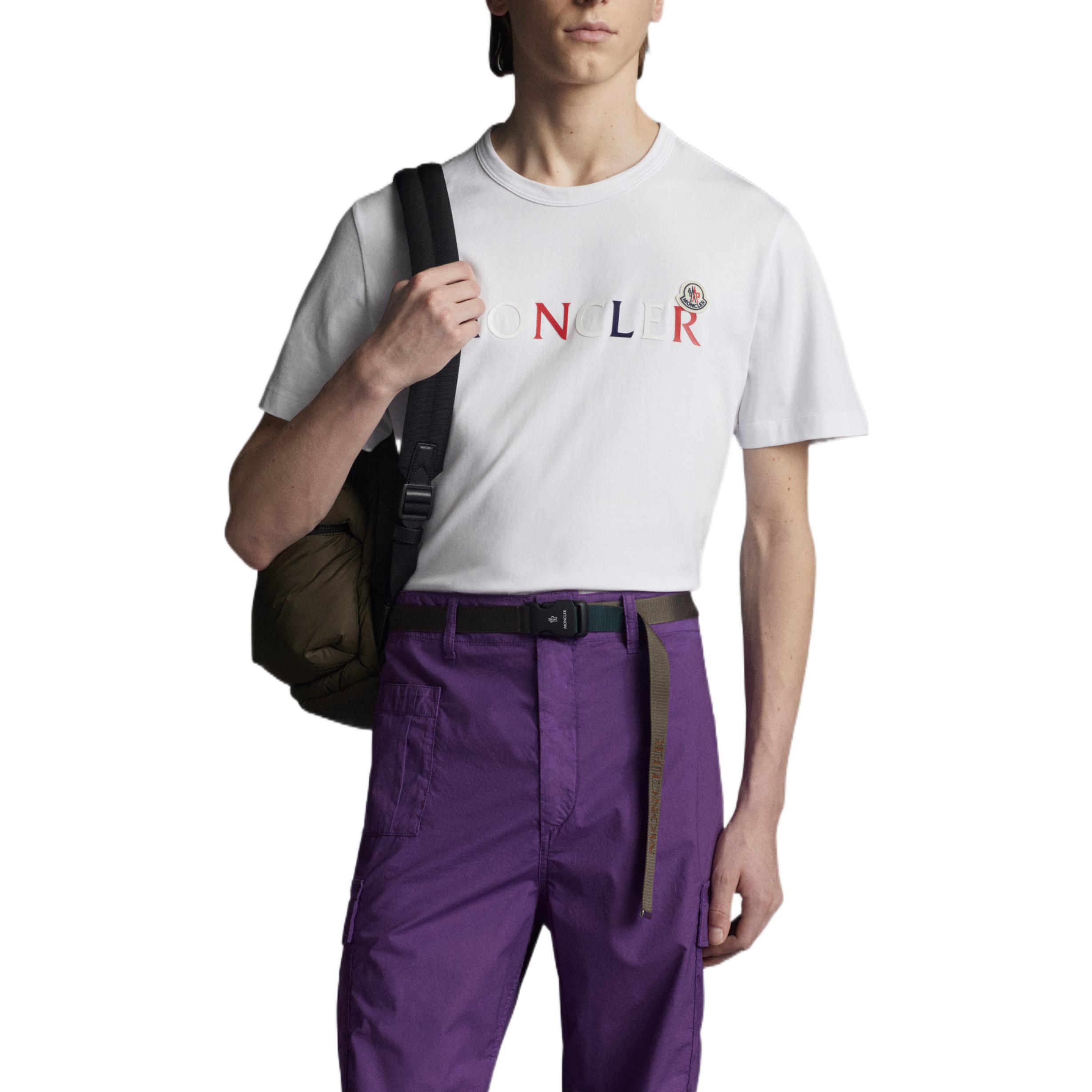 Moncler  Optical White Letter Crewneck T-Shirt SS22 Collection. H10918C000438390T001 圖 3