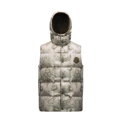 Moncler Printed Casual Hooded Button Vest Off-White. H10921A00036M159821I