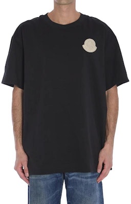 蒙口可翻转徽标贴圆领T恤 黑色. 8C0003383927F97 Order 蒙口可翻转徽标贴圆领T恤 黑色. 8C0003383927F97