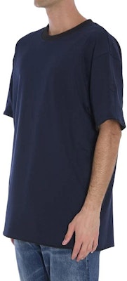 蒙口可翻转徽标贴圆领T恤 黑色. 8C0003383927F97 Purchase 蒙口可翻转徽标贴圆领T恤 黑色. 8C0003383927F97