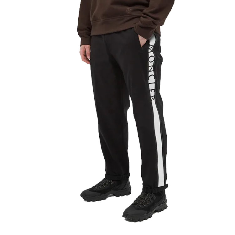 Purchase 몽클레어 사이드 스트라이프 로고 프린트 루즈핏 캐주얼 팬츠. G20912A00023595LU999