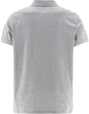 モンクレール 無地 ボタン 半袖 ポロシャツ グレー 8A7051084556984 Lookbook モンクレール 無地 ボタン 半袖 ポロシャツ グレー 8A7051084556984
