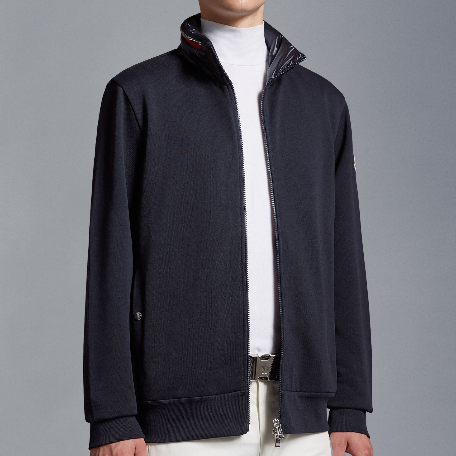 Moncler  Solid Color Casual Stand Collar Jacket Black I20918G0003789A5W999 圖 6