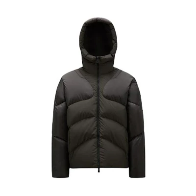 Moncler Solid Color Zip-Up Hooded Down Jacket in Dark Grey. I20911A001025973C280