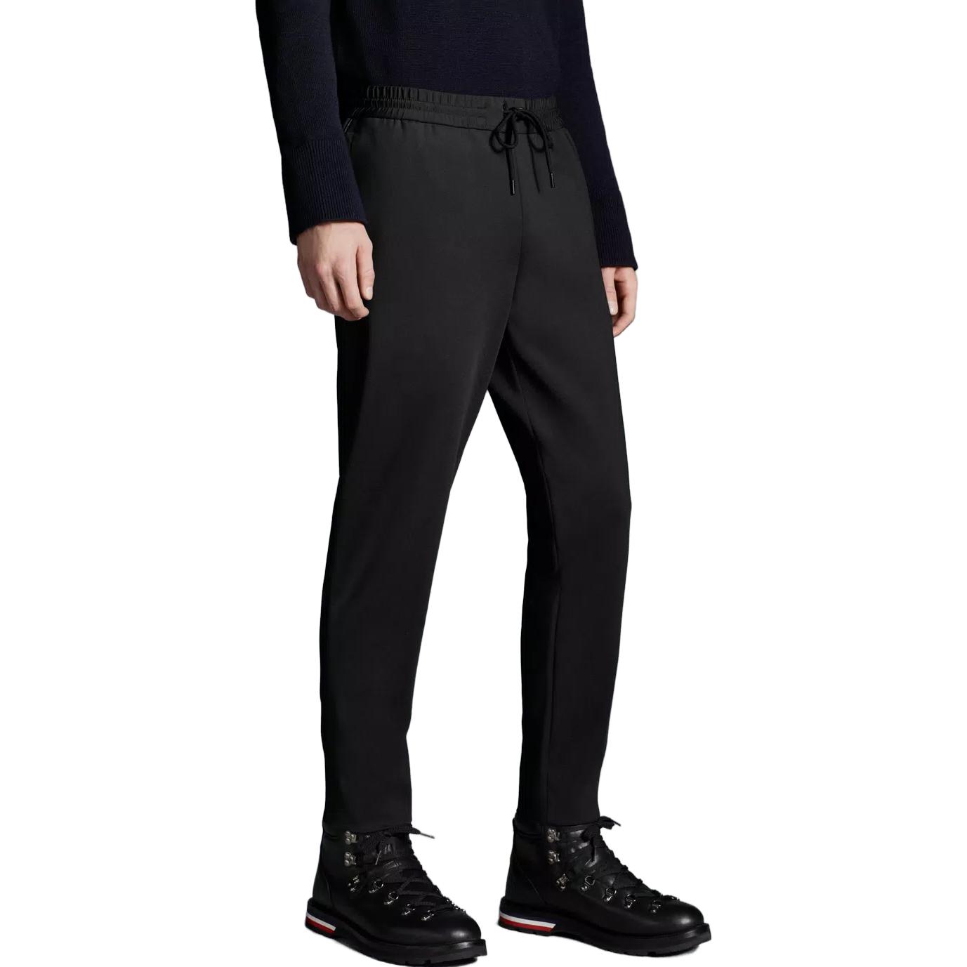 Shop 몽클레르 솔리드 미드 라이즈 허리 끈 캐주얼 팬츠. I20912A00019539NC999