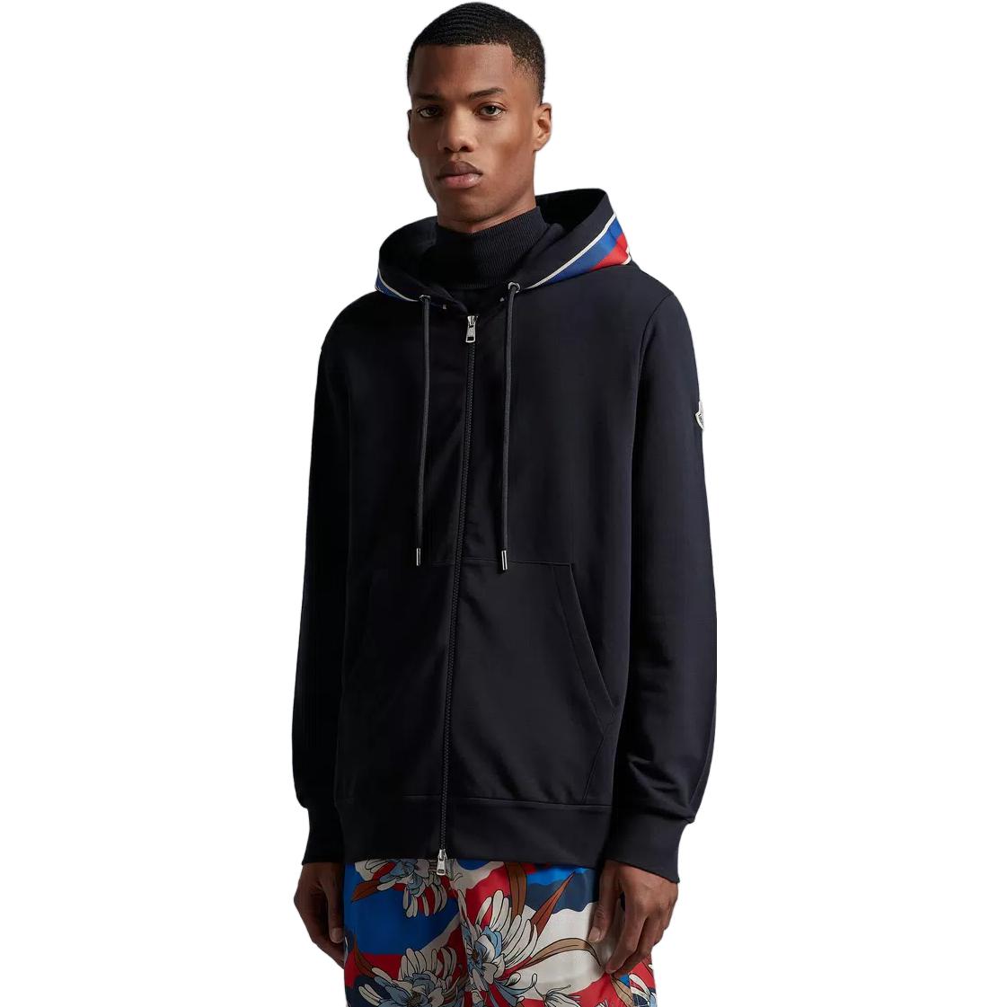 Moncler  Solid Pullover Hoodie with Drawstring in Navy Blue. I10918G00054899YE778 圖 5