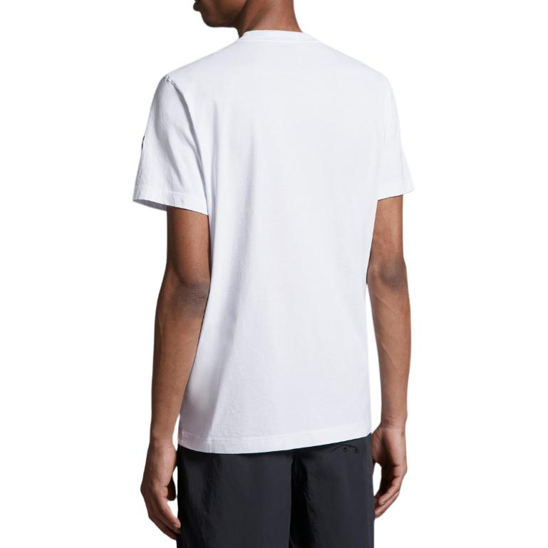 Shop 몽클레어 화이트 로고 크루넥 반팔 티셔츠 J10918C0002889A17001