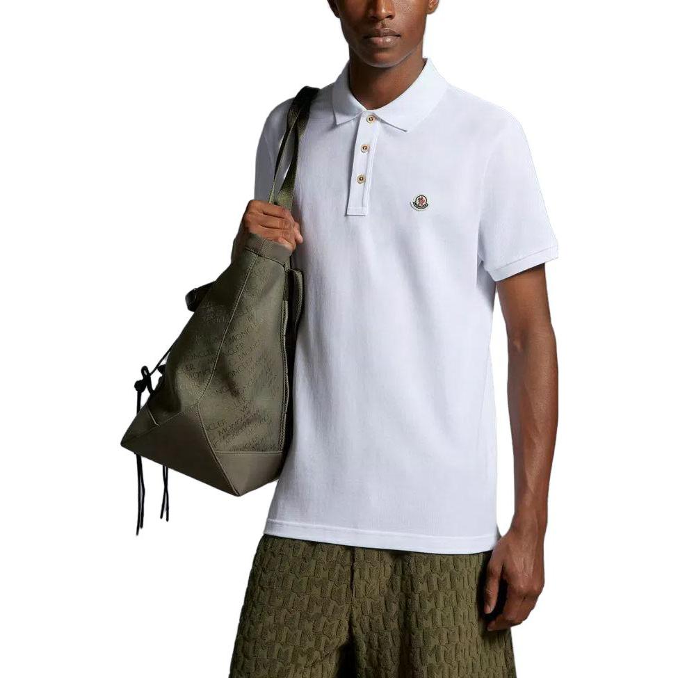 Lookbook Polo Manga Corta Moncler Blanco con Logo Bordado. J10918A0002484556001