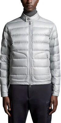 モンクレール アコルス グレー ショートダウンジャケット ユニセックス 冬用 I20911A106005302992V Lookbook モンクレール アコルス グレー ショートダウンジャケット ユニセックス 冬用 I20911A106005302992V