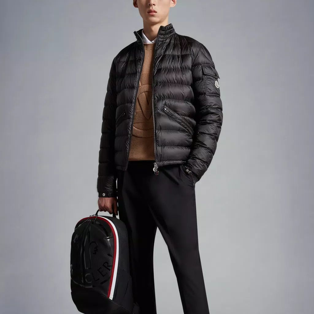 Moncler Agay SS21 Unisex Lightweight Down Jacket Black 0911A1100053279999 圖 8