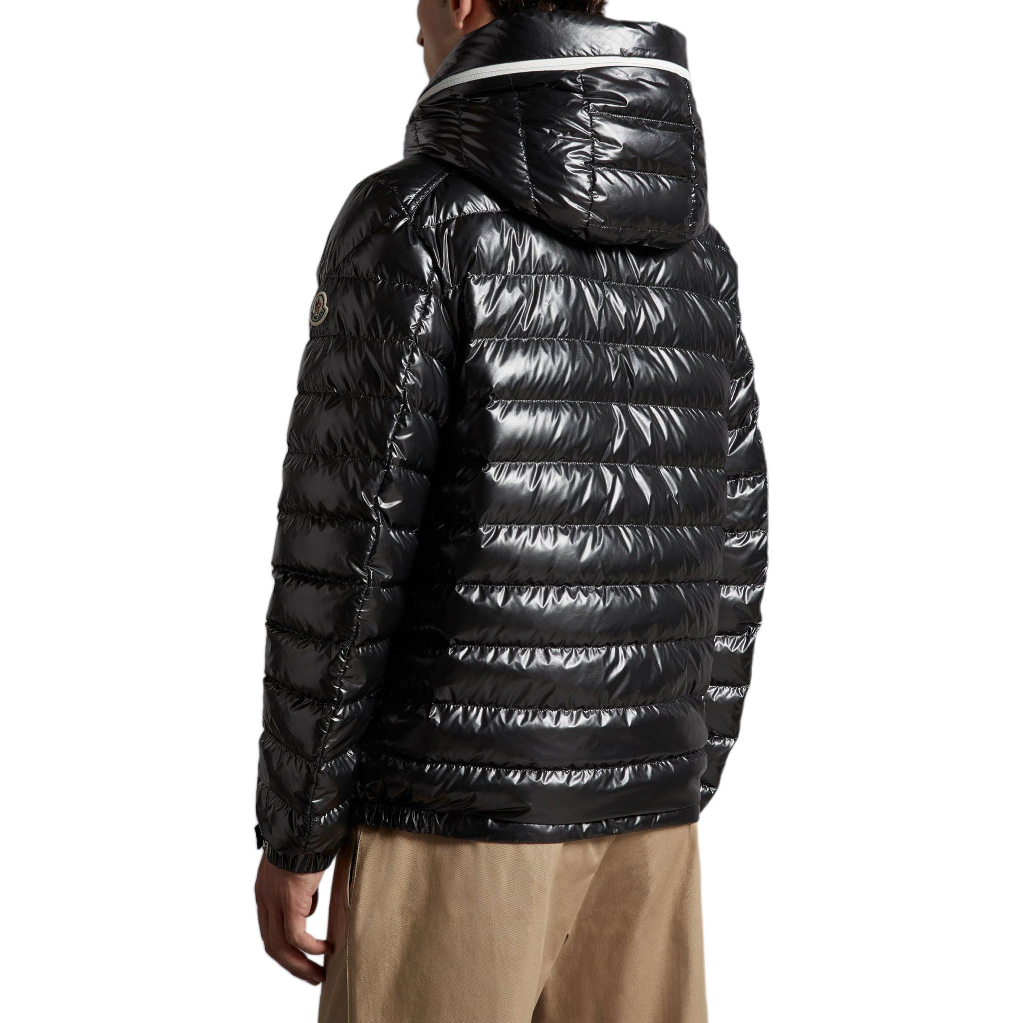 Moncler Akinari Short Down Jacket Black - Adjustable Hood Unisex Embroidered Logo. I10911A00009596J9999 圖 5