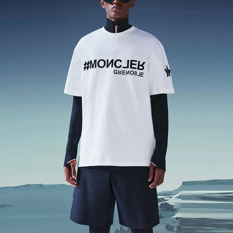 Moncler Après FW21 Logo Print Crewneck T-Shirt Silk White. G20978C000048390T034 圖 3
