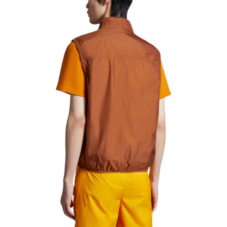 Shop Moncler ARASHI 橘色無袖寬鬆版拉鍊背心. J10911A001225396L184