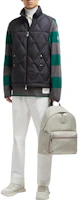 Shop Moncler Aroula FW24 鑽石絎縫拉鍊無袖背心 黑色 J20911A00078549SK999