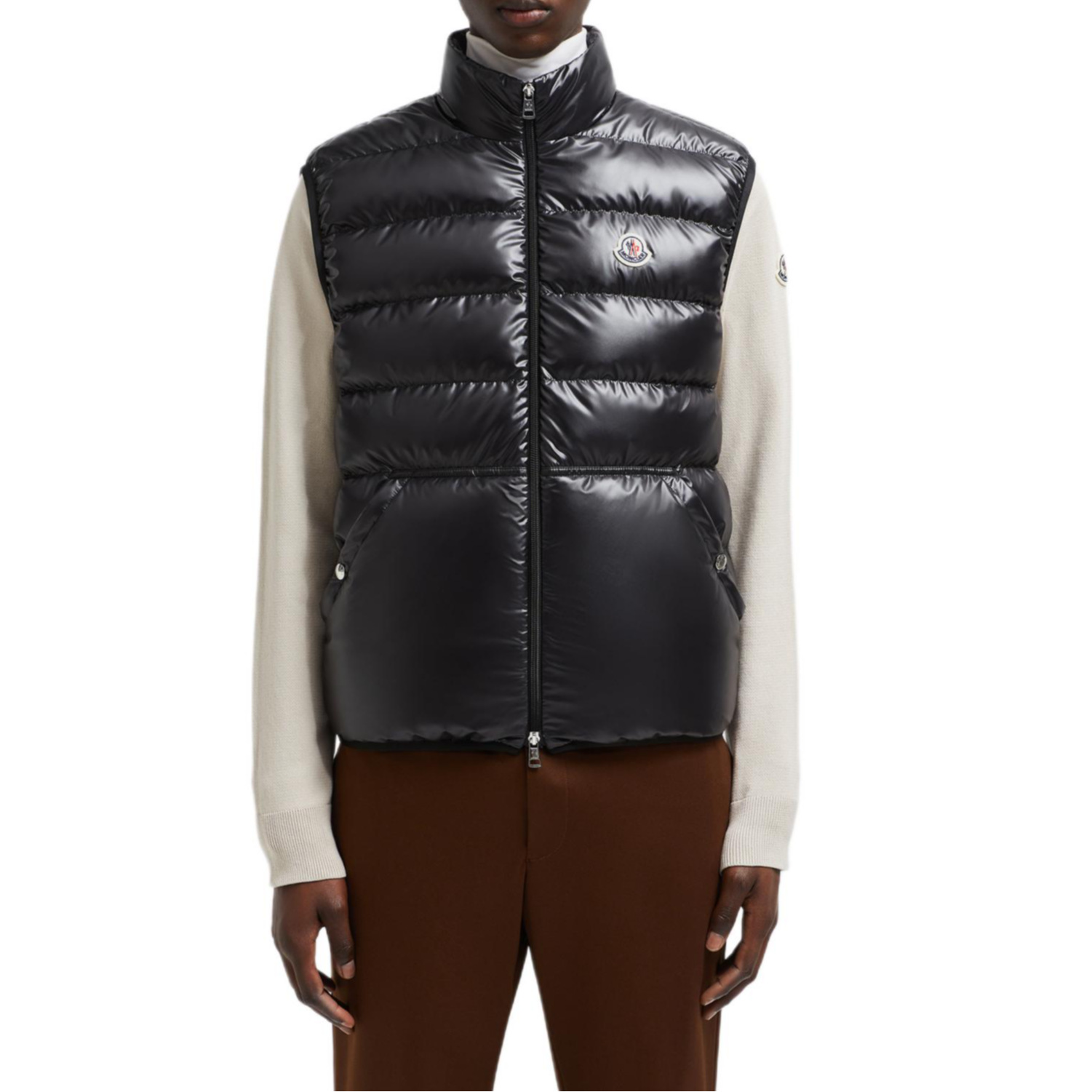 Shop Moncler Aube FW24 Chaleco Acolchado Slim Texturizado Unisex Negro. J20911A00210595ZJ999