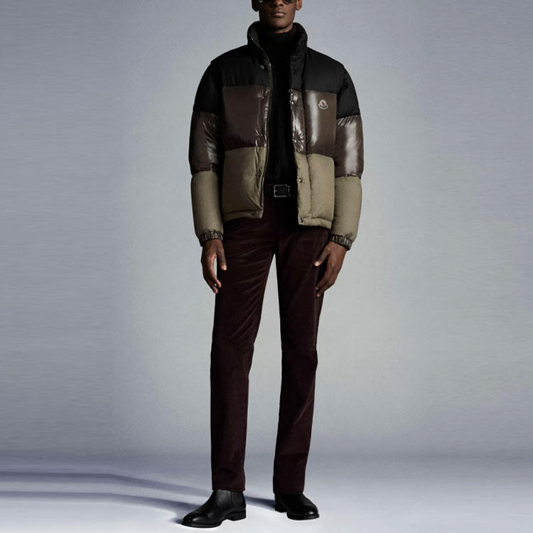 Moncler Aveillan Series Colorblock Logo Down Jacket for Men - Black. G20911A0004454272999 圖 3