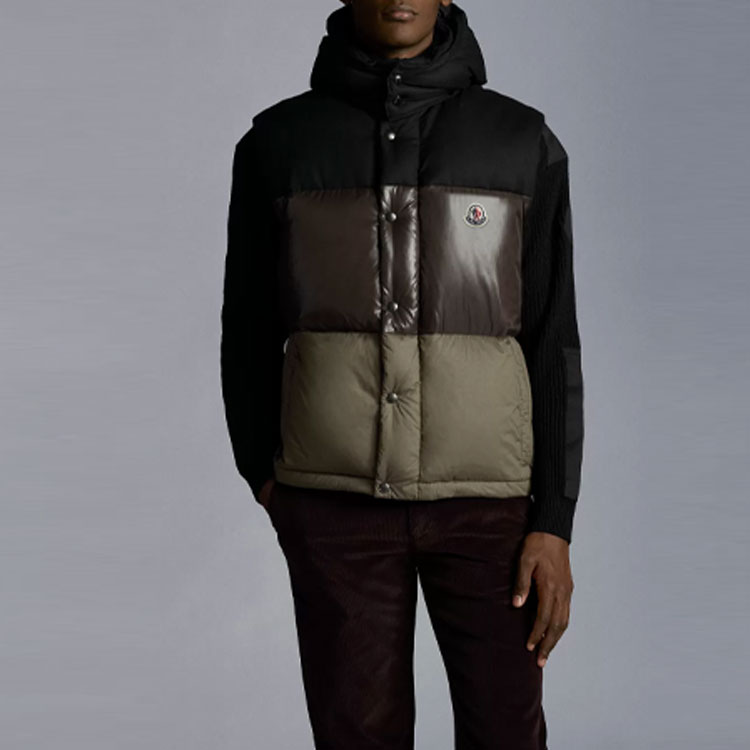 Moncler Aveillan Series Colorblock Logo Down Jacket for Men - Black. G20911A0004454272999 圖 4