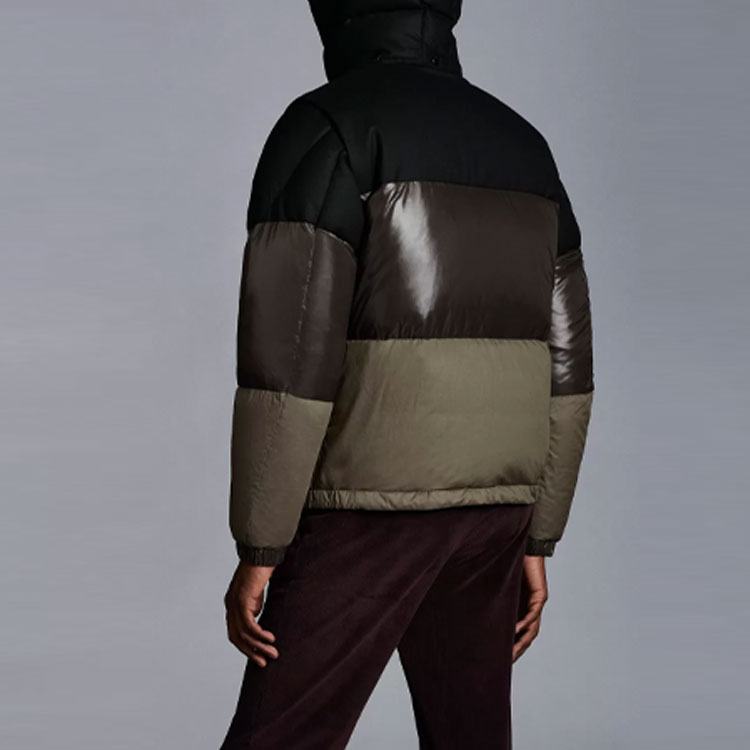 Moncler Aveillan Series Colorblock Logo Down Jacket for Men - Black. G20911A0004454272999 圖 5