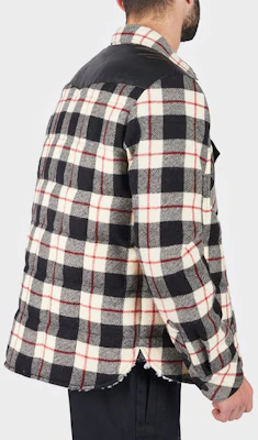 Moncler Jaket Beige Kotak-Kotak dengan Kerah Kontras. 1A00001549UD999 Sizing Moncler Jaket Beige Kotak-Kotak dengan Kerah Kontras. 1A00001549UD999