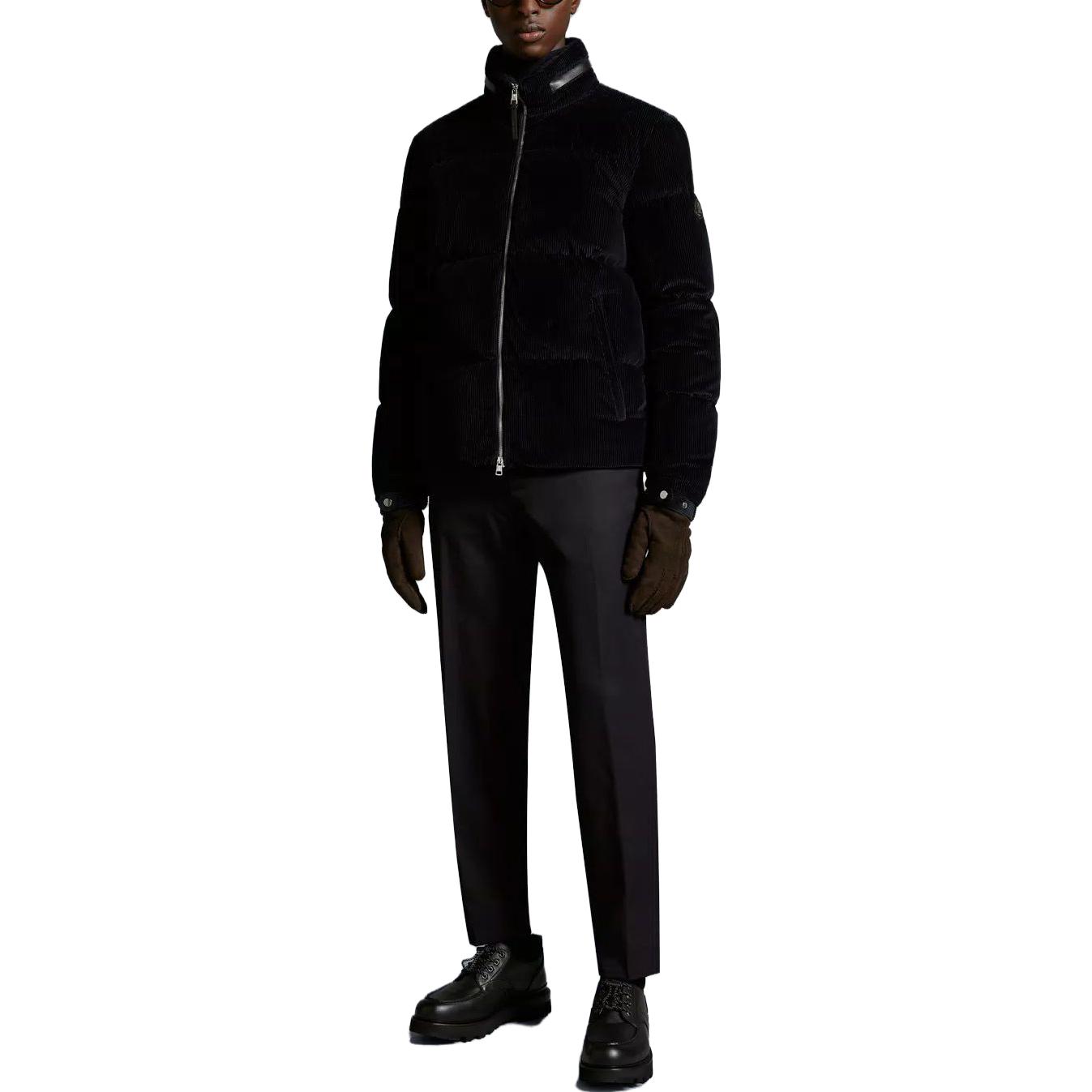 Moncler Besbre  Navy Short Down Jacket with Zip and Stand Collar. I20911A00092549UU779 圖 3