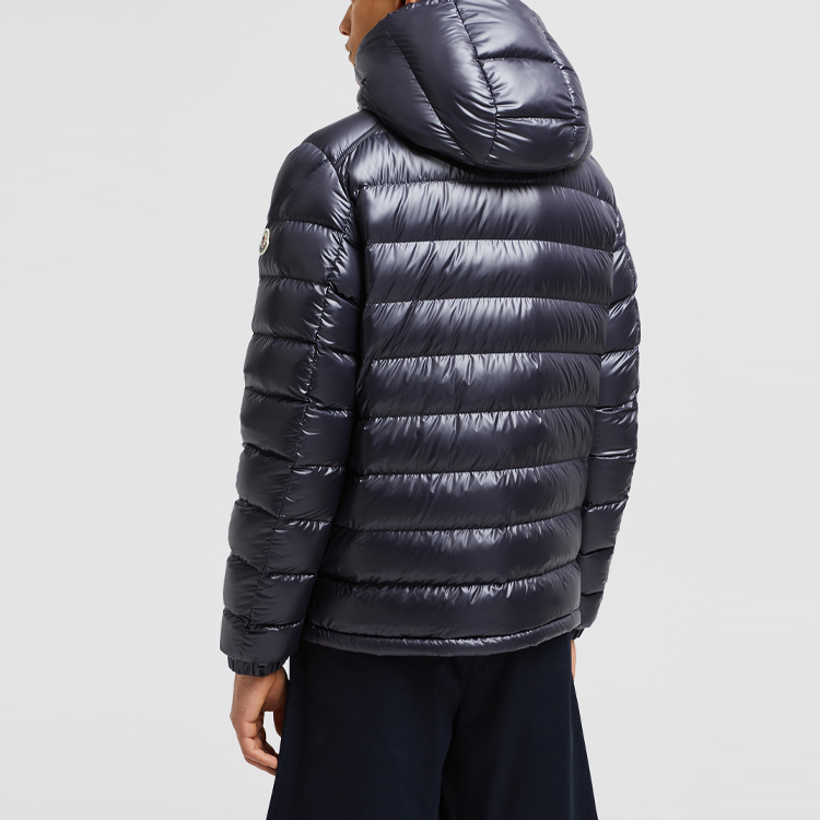 Shop 몽클레어 베시네스 방수 다운 재킷 미드나잇 블루 유니섹스 J20911A00003597EX779