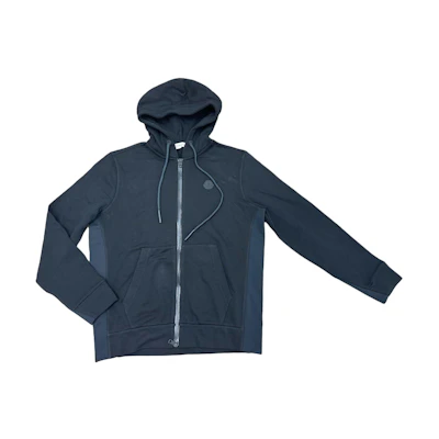 Moncler Black Hoodie with Back Print and Zipper Design 209184290508098U999