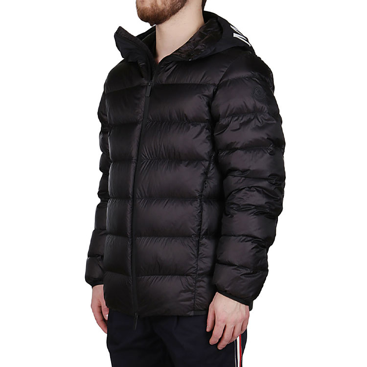 Moncler Black Quilted Down Jacket with Logo Print Sleeve Patch 1A1230053279999 圖 6