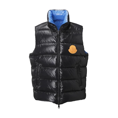 Moncler Black Vest SS23 with Logo and Side Pockets 1A00046-M2648-P97