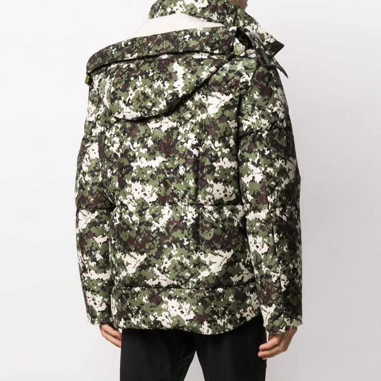 Moncler Blanc Camo Green Printed Hooded Down Jacket Winter . F20911B5660054AND830 圖 4