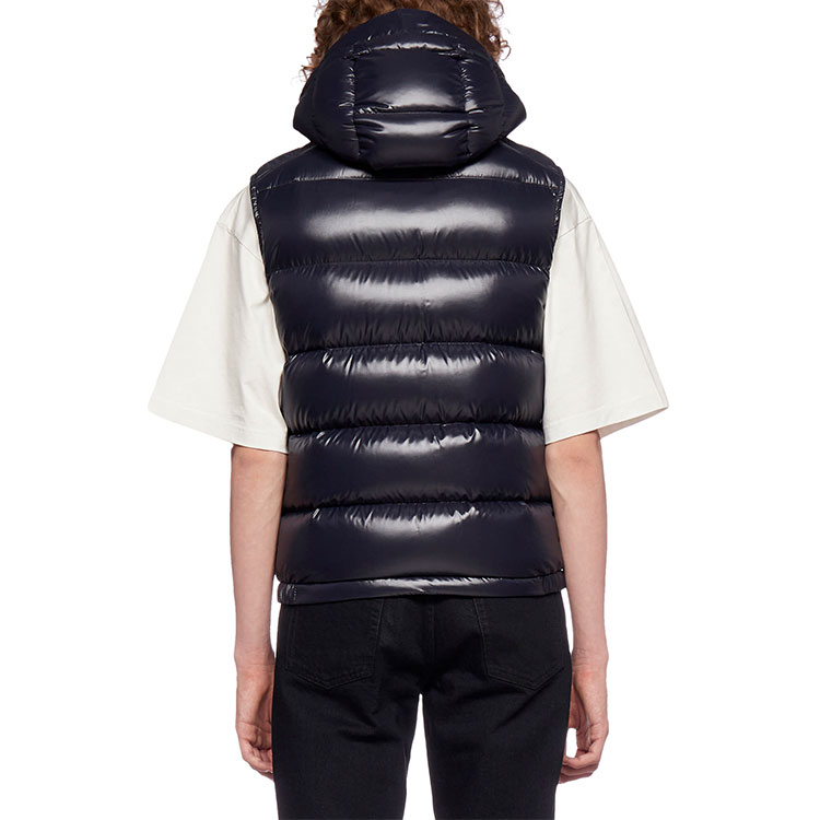 Shop Chaleco con capucha acolchado Moncler Bormes Series Navy Logo. 1A0015268950742