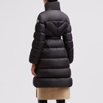 モンクレール ブルーシリーズ スリムフィット ダウンジャケット ブラック 長袖ジップコート J20931C0002854AQE999 Shop モンクレール ブルーシリーズ スリムフィット ダウンジャケット ブラック 長袖ジップコート J20931C0002854AQE999