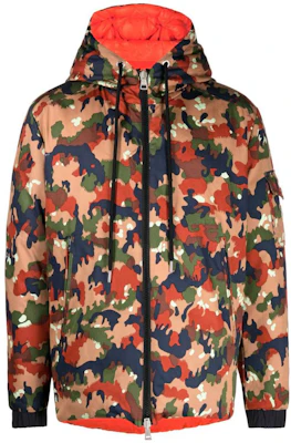 Moncler Jaket Bomber Berhud Boleh Balik Corak Camouflage Multicolor H20911A00233596DN Buy Moncler Jaket Bomber Berhud Boleh Balik Corak Camouflage Multicolor H20911A00233596DN