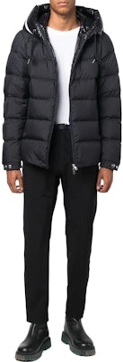 몽클레르 카데르 FW22 네이비 후드 지퍼 다운 재킷 유니섹스 캐주얼 긴팔 H20911A0010554A81778 Lookbook 몽클레르 카데르 FW22 네이비 후드 지퍼 다운 재킷 유니섹스 캐주얼 긴팔 H20911A0010554A81778