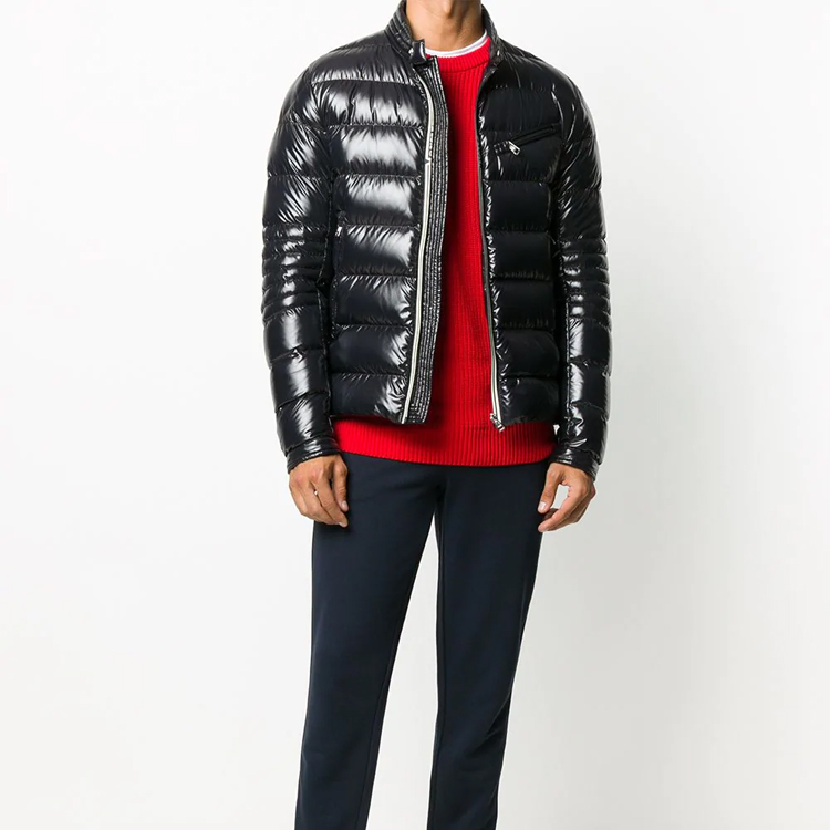 Moncler Caroux Black Unisex Goose Down Ski Jacket with Logo Patch F20911A5810068950999 圖 4