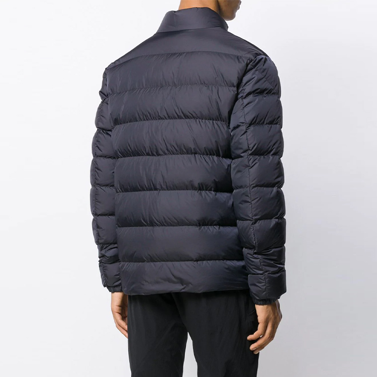 Shop Chaqueta Informal Moncler de Plumón Azul Marino E2091419408568352742