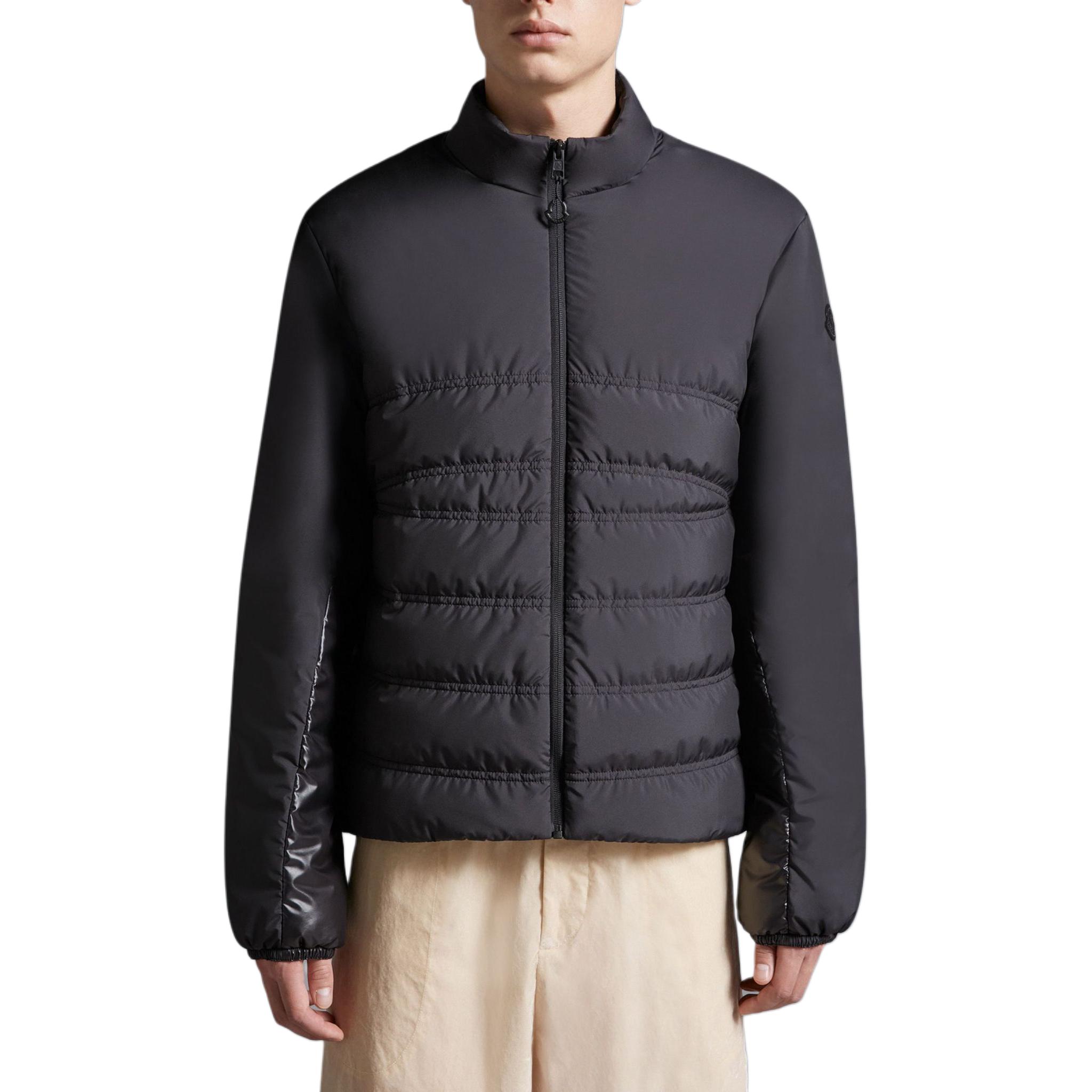 Lookbook Moncler CAYO Jaket Puff Hitam Unisex Lengan Panjang Zip-Up Kasual. J10911A0004154A81999