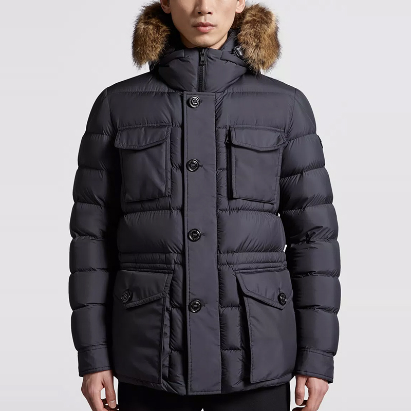 Shop Moncler Chevreuse FW24 Jaket Pendek Unisex Hitam dengan Hood Boleh Ditanggal. J20911B00006549SK999