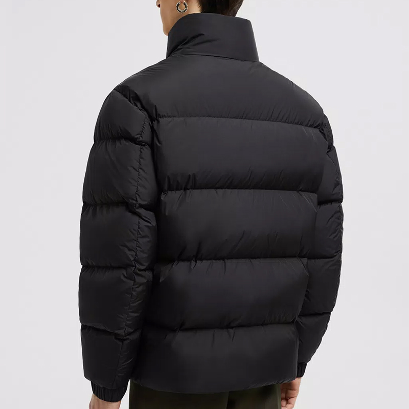 Purchase Moncler Citala FW24 Chaqueta Unisex Corta de Plumas con Logo - Negra. J20911A000745396L999