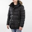 Shop Moncler Cluny 短版羽絨外套,男女皆可 黑色 0911B5250268352999