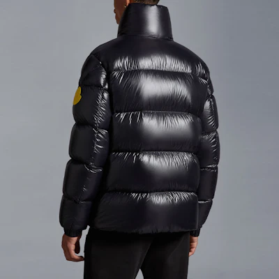 Moncler Dervox FW23 Chaqueta Corta Unisex Negra para Esquí Temporada Invierno. I20911A00165595GJ998 Purchase Moncler Dervox FW23 Chaqueta Corta Unisex Negra para Esquí Temporada Invierno. I20911A00165595GJ998