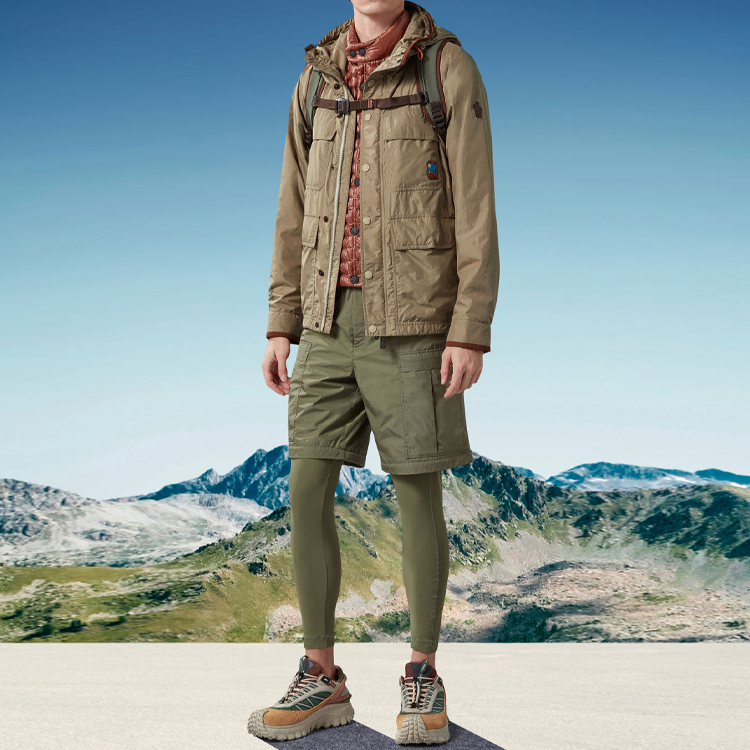 Lookbook Moncler 浮雕連帽口袋外套 米色外套 J10971B0000154A3E226