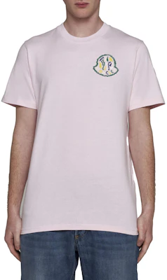 モンクレール 刺繍ロゴ クルーネック Tシャツ ライトピンク 8C000178390T506 Lookbook モンクレール 刺繍ロゴ クルーネック Tシャツ ライトピンク 8C000178390T506